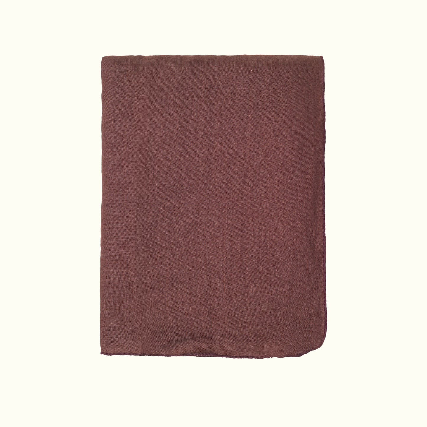 tablecloth bordeaux
