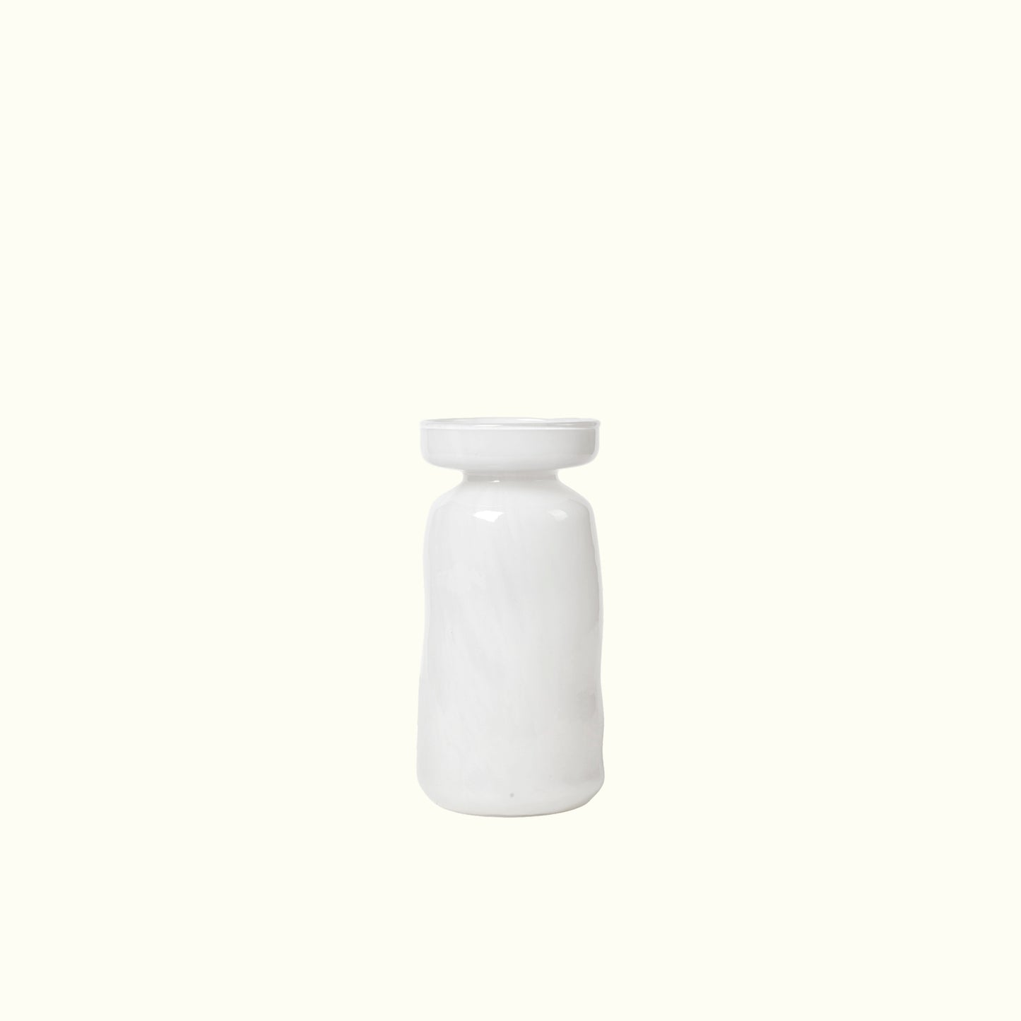 vase in off white