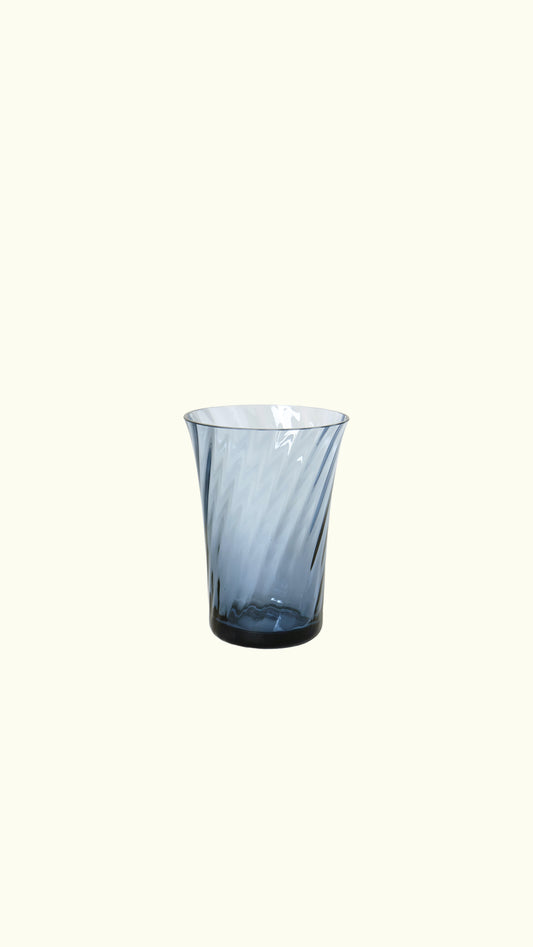 medium concave vase