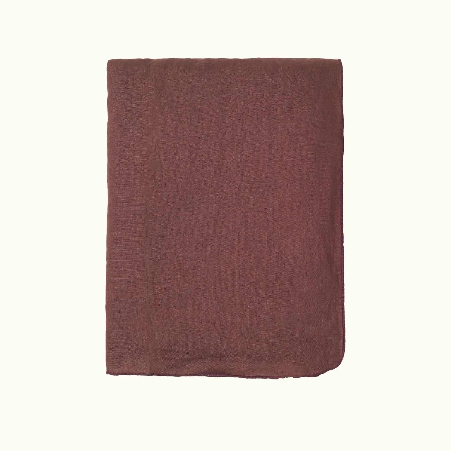 tablecloth bordeaux