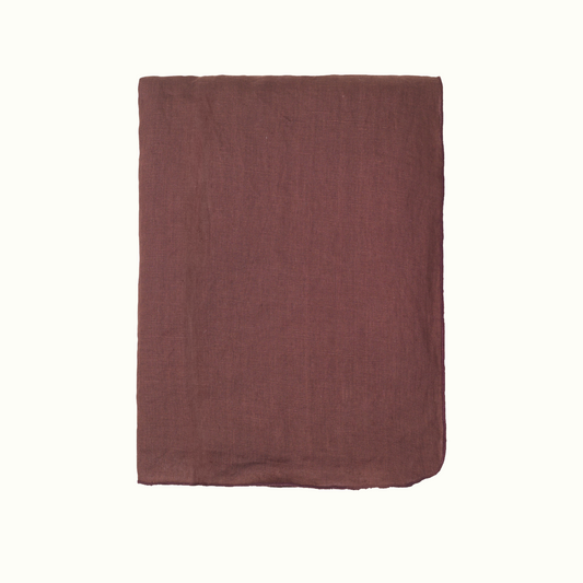 tablecloth · bordeaux