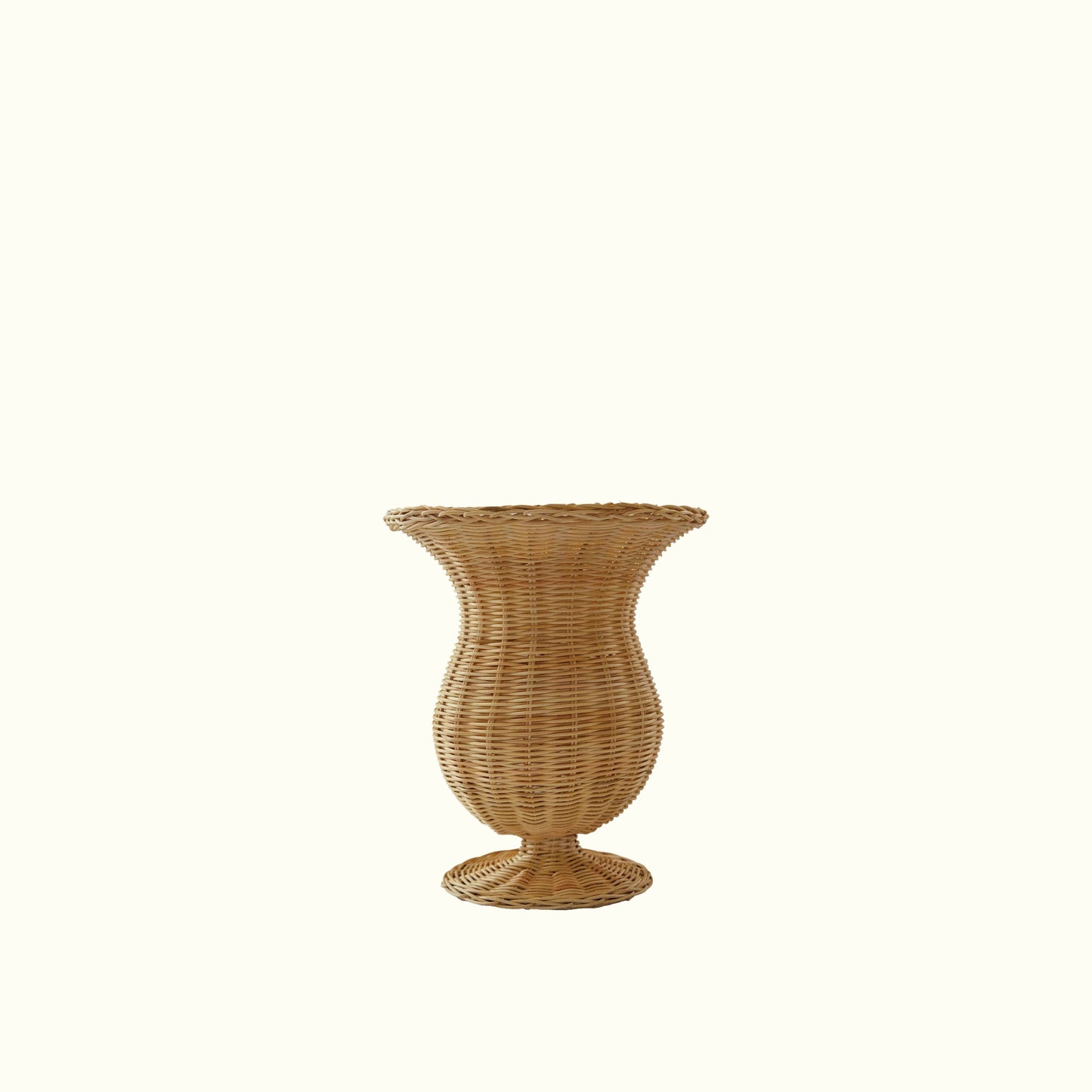 vase in rattan